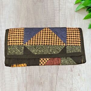 Donna Sharp Fabric Patchwork Quilt Wallet Bear Walk